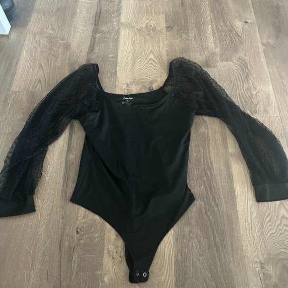 Tops - Mesh sleeve bodysuit